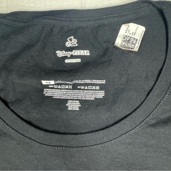 Women’s 4 xl pit crew lightening McQueen tshirt - Picture 2 of 3